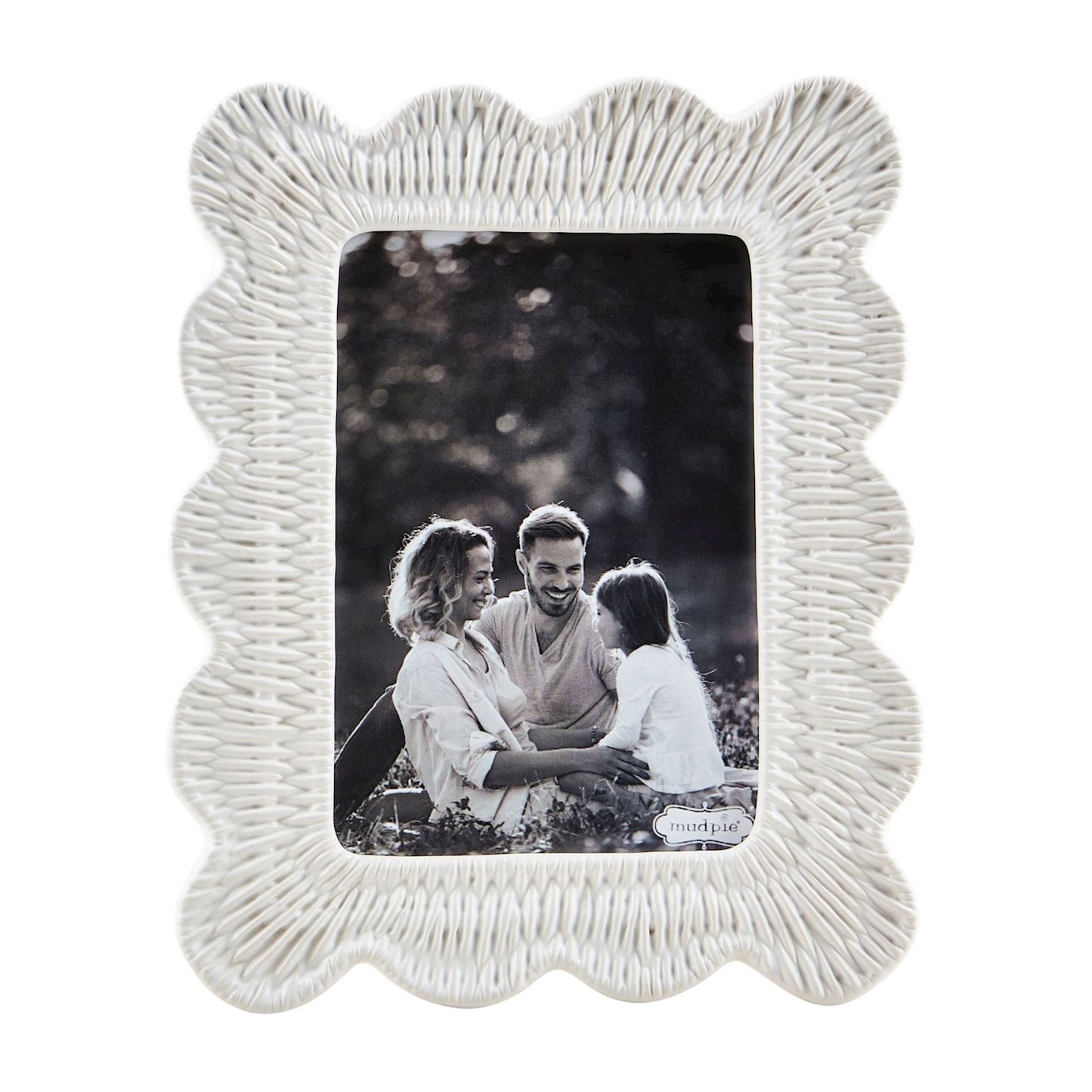 Scallop Picture Frame