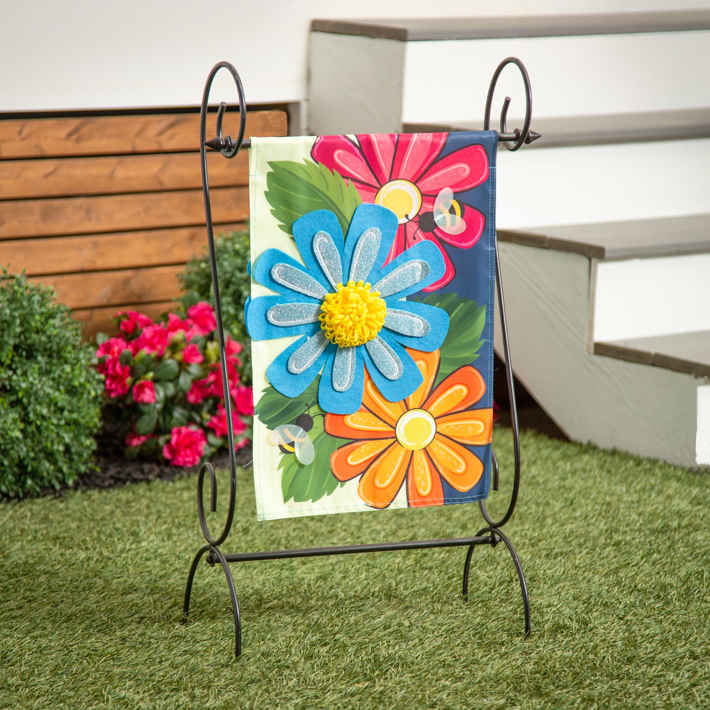 Evergreen: Garden Flag