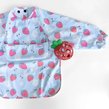 The Grayson Long Sleeve Bib: Strawberry Patch