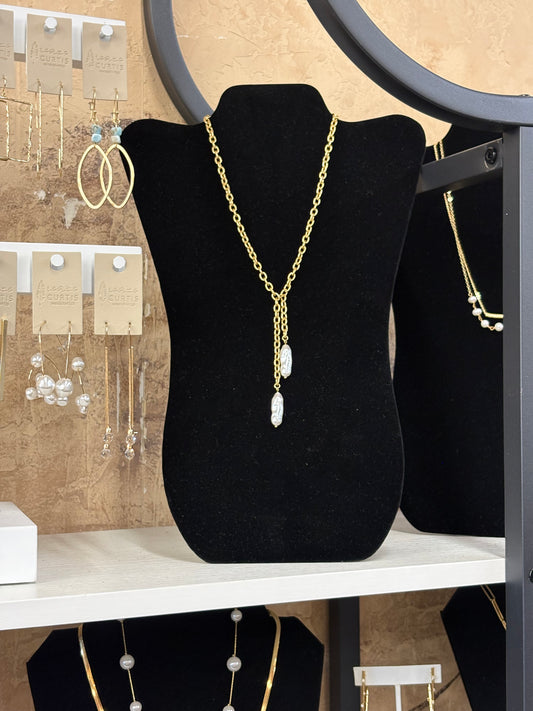 The Annie Necklace