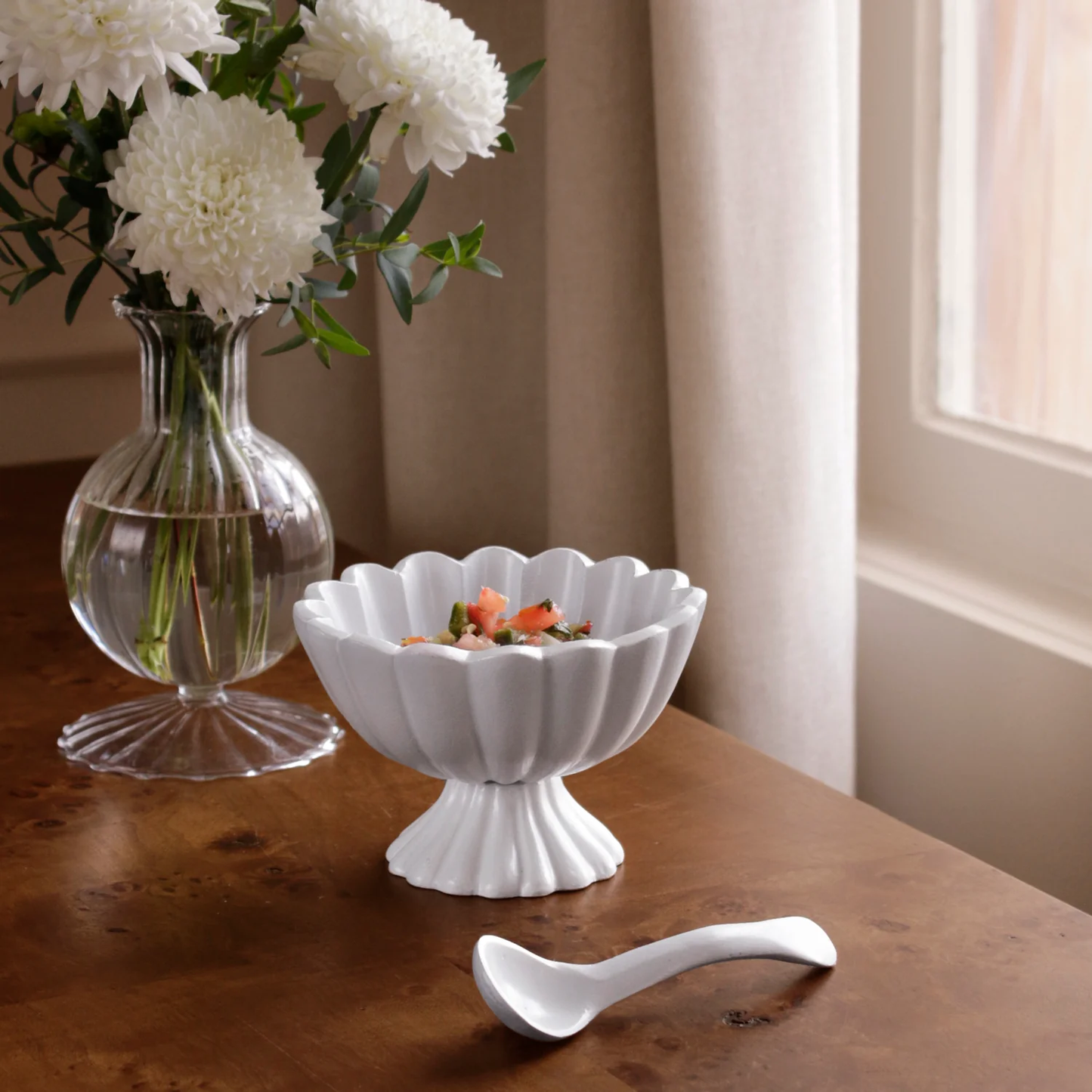 BB VIDA Vienna Mini Pedestal w/ Spoon