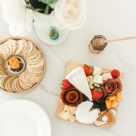 Nora Fleming - Maple Cheese Board