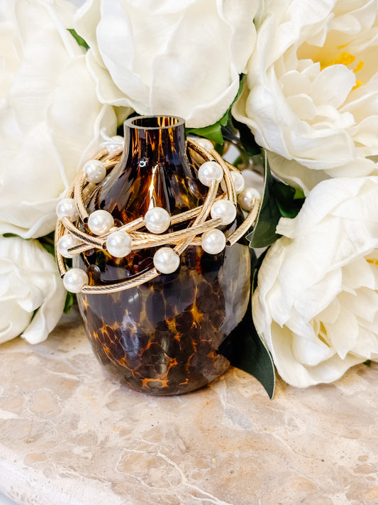 The Jom Gold Pearl Bracelet