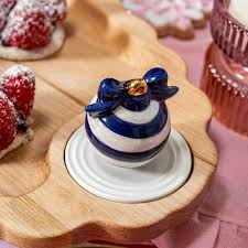 Nora Fleming Mini - Deck The Halls