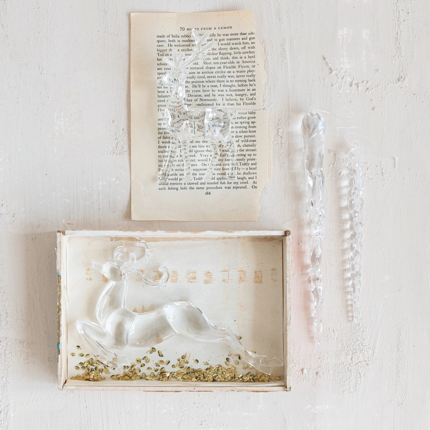 Acrylic Faceted Deer Ornament