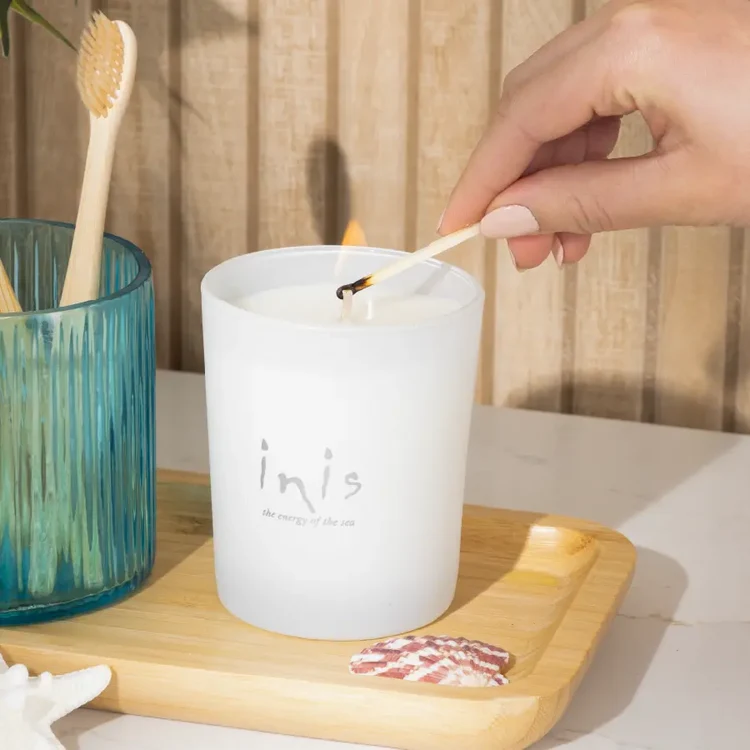 Inis Scented Candle 190g / 6.7oz