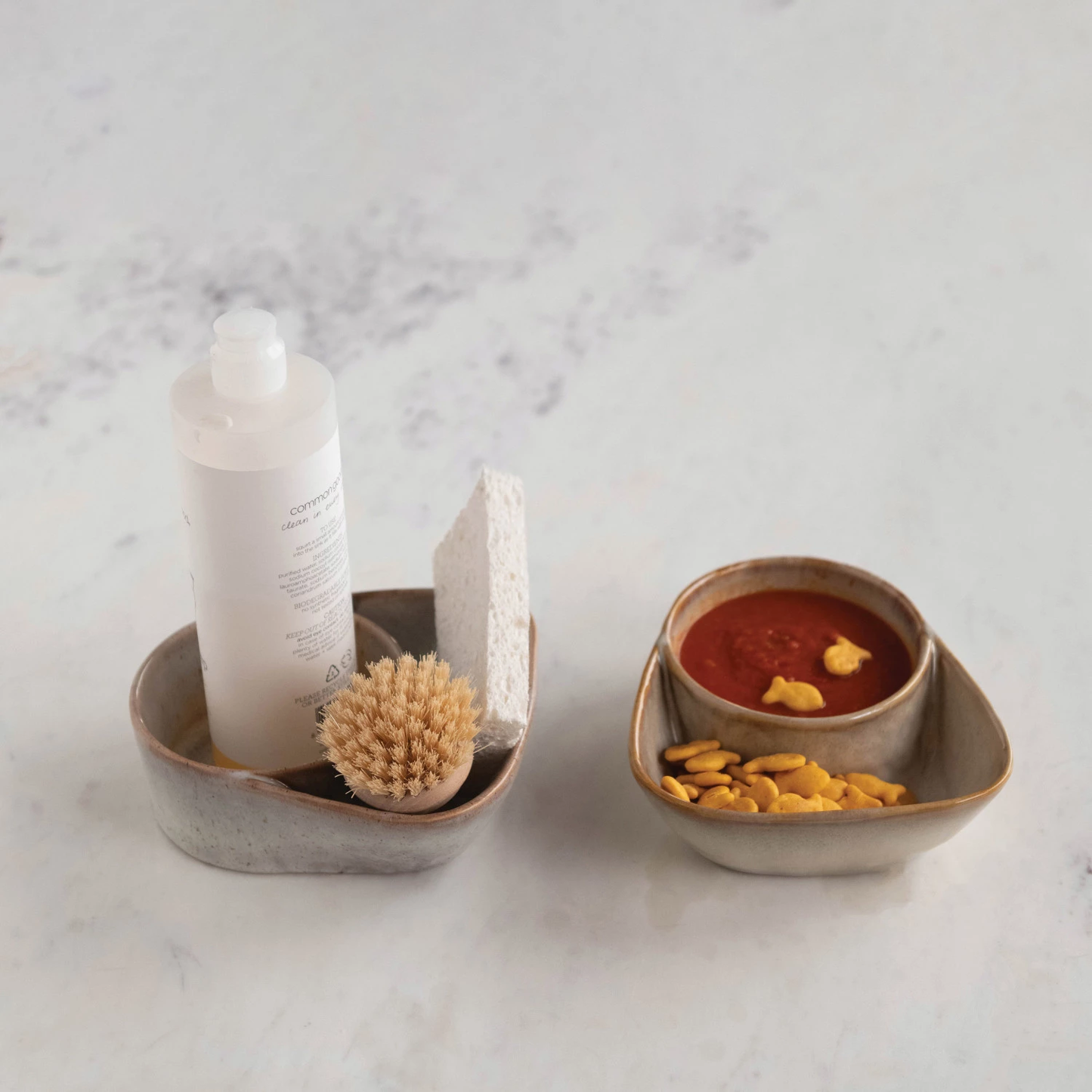 Soup & Cracker Stoneware Bowl