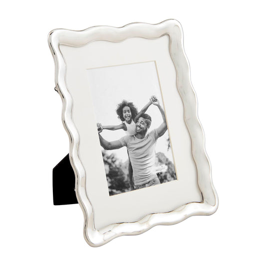 Wavy Silver Metal Frame 4x6