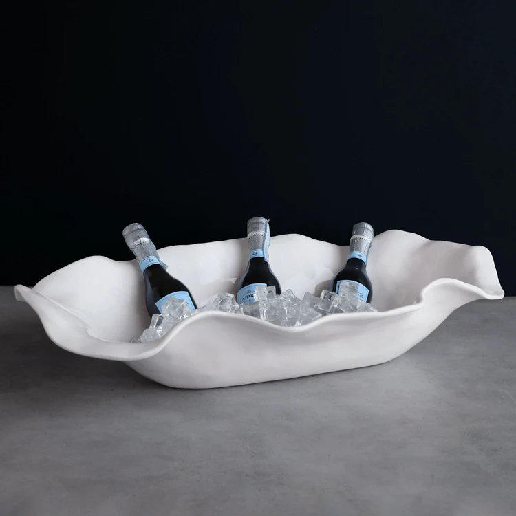 Beatriz Ball: VIDA Havana Oval Centerpiece