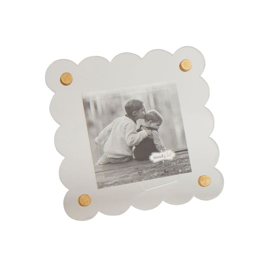 Mini Acrylic Scalloped Frame