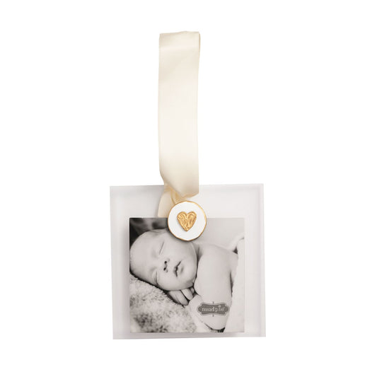 Gold Heart Intaglio Ornament