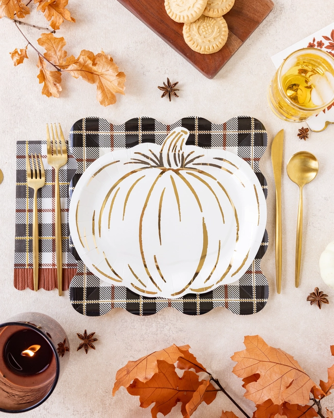 White & Gold Pumpkin Shaped Plates - Pack of 8