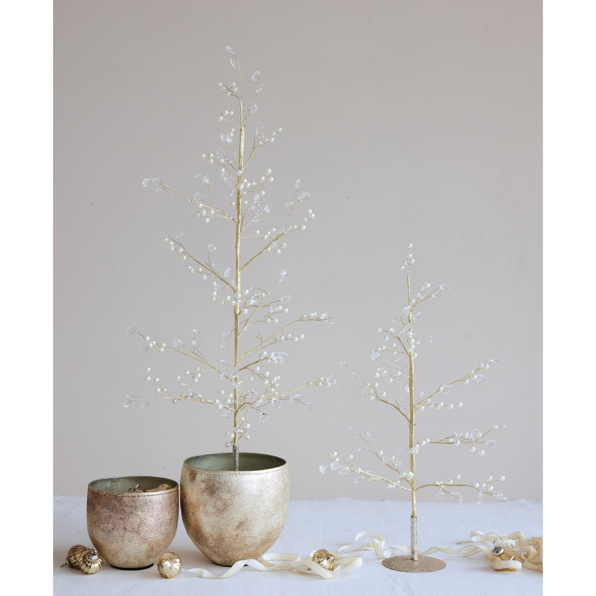 Faux Pearl, Acrylic Jewel & Metal Wire Tree 24"H
