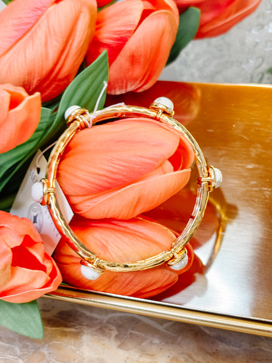 The Gucci Howlite Bracelet