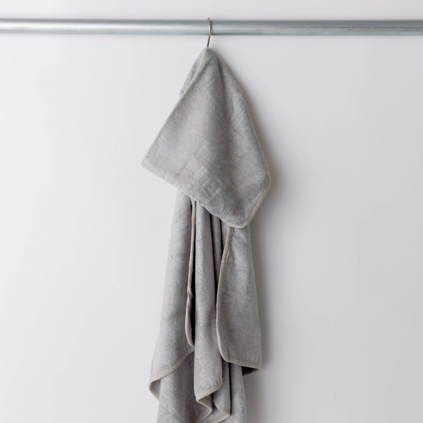 Calla & Friends Hooded Bath Towel